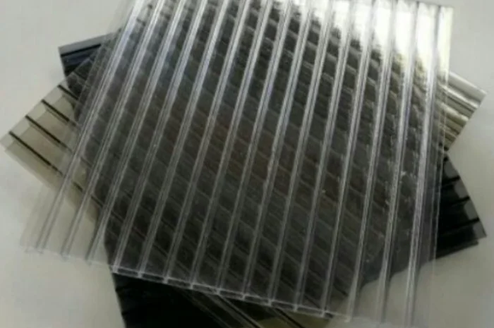 Полікарбонат для теплиць та навісів- фото № 1