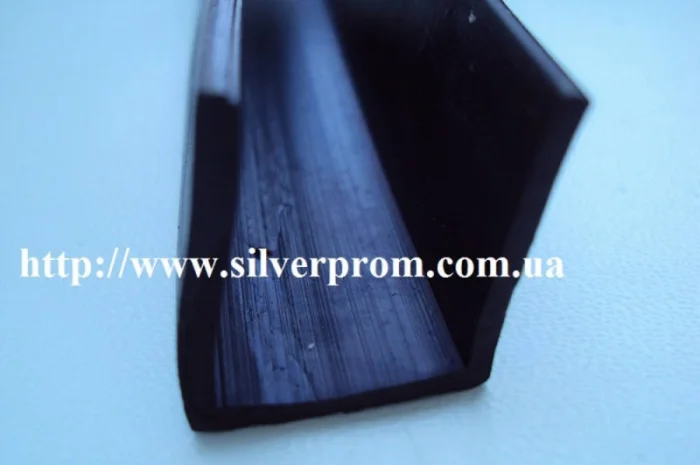 Резиновые уплотнительные профили для различных применений- фото № 1