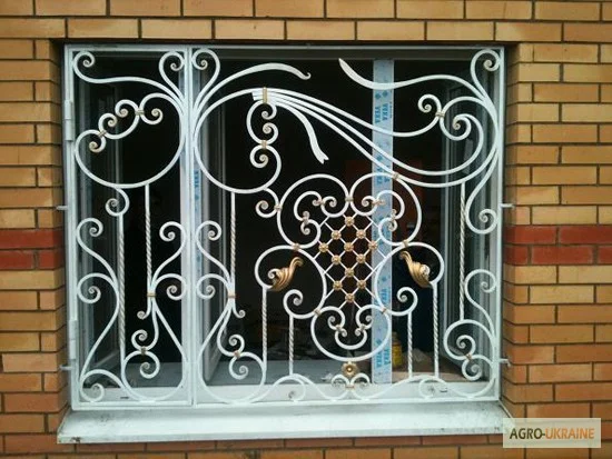 Металлические решётки на окна в Киеве- фото № 1