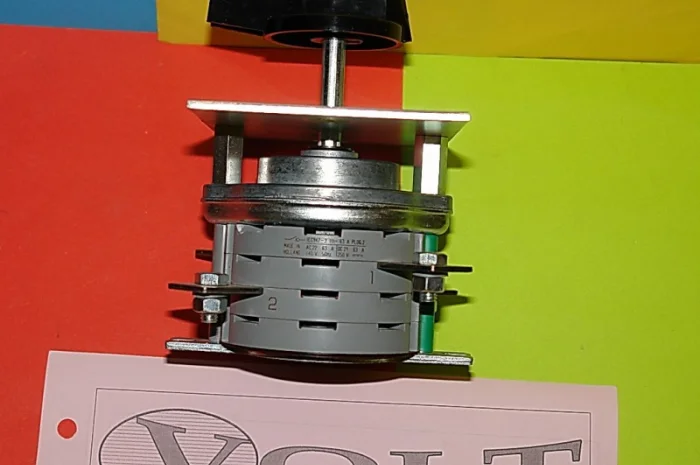 Переключатель Santon Type 70HF-63-1/2x28 (Holland)- фото № 1