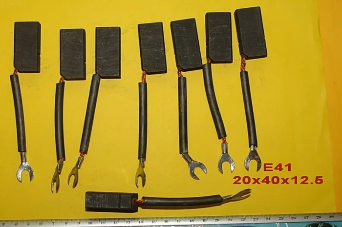 Эл. щетка Е41 размер 20х40х12, 5- фото № 1