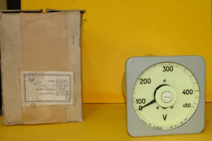 Вольтметр Д1600- фото № 1