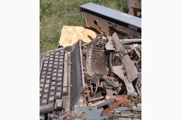 Электромеханическая печатная машинка Ятрань ПЭК 435-05- фото № 2