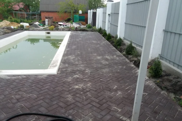 Укладка тротуарной плитки в Харькове- фото № 1