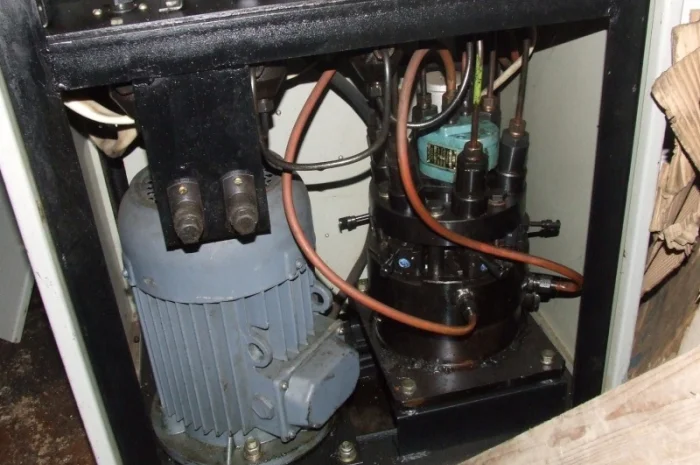 УНГР-3000 установка насосная гидравлическая- фото № 4