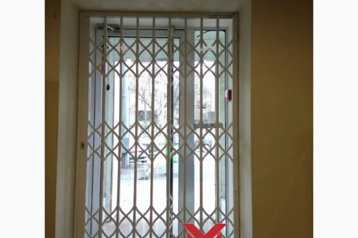 Раздвижные решетки Prof с ажурным дизайном- фото № 5