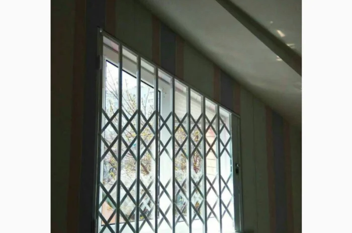 Раздвижные решетки Prof для окон и дверей- фото № 5