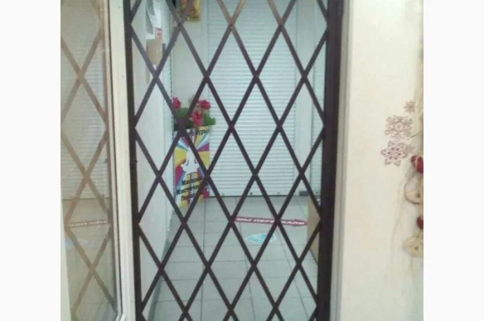 Универсальные раздвижные решетки Prof типа ромб- фото № 3