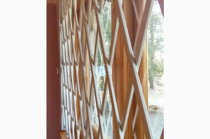 Раздвижные решетки Prof на двери и окна универсальные- фото № 4