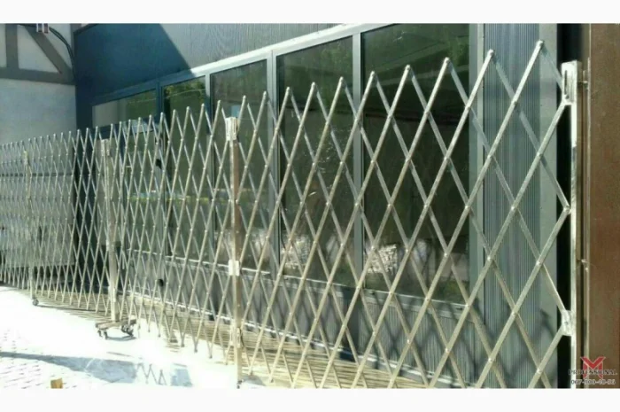 Раздвижные решётки и ограждения Prof из нержавеющей стали- фото № 2