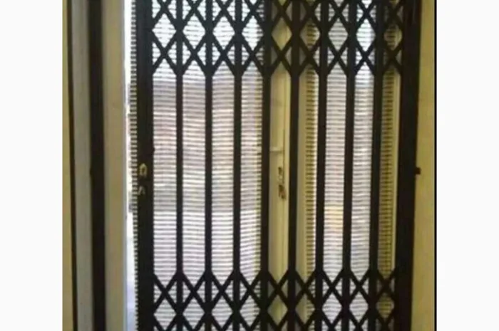 Автоматичні розсувні решітки Prof з високим рівнем безпеки- фото № 1