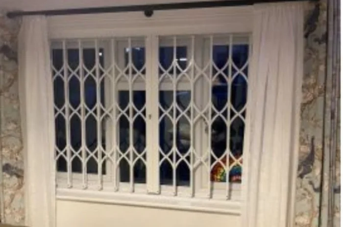 Раздвижные решётки, Розсувні грати Prof Оптіма- фото № 2