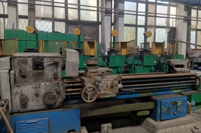 Токарні-гвинторізні верстати 1А625, 1М63, 16К20, 1М63Ф101- фото № 4