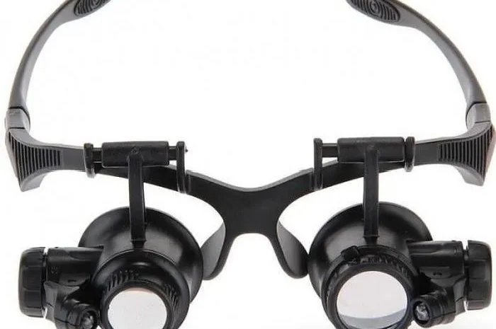 Увеличительные очки для ювелиров и часовщиков 20x с подсветкой- фото № 4