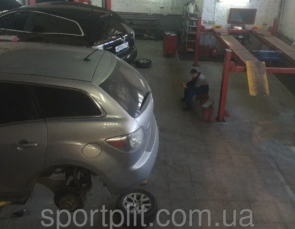 Резиновая плитка для СТО и шиномонтажа- фото № 1