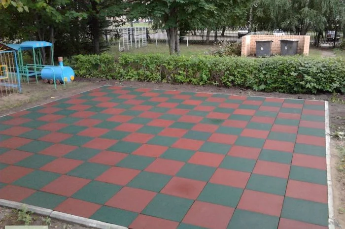 Резиновое напольное покрытие для тренажерного зала- фото № 2