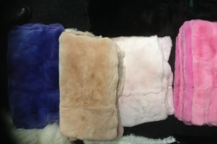 Шкуры кролика рекс - цветные и белые- фото № 1