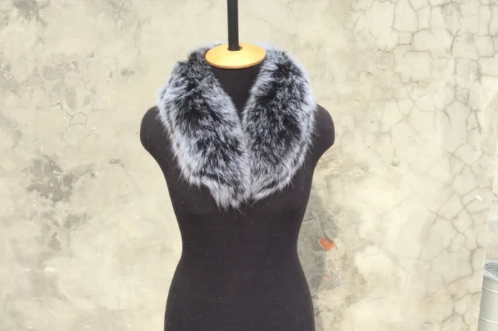 Опушка и воротники из натурального меха- фото № 5