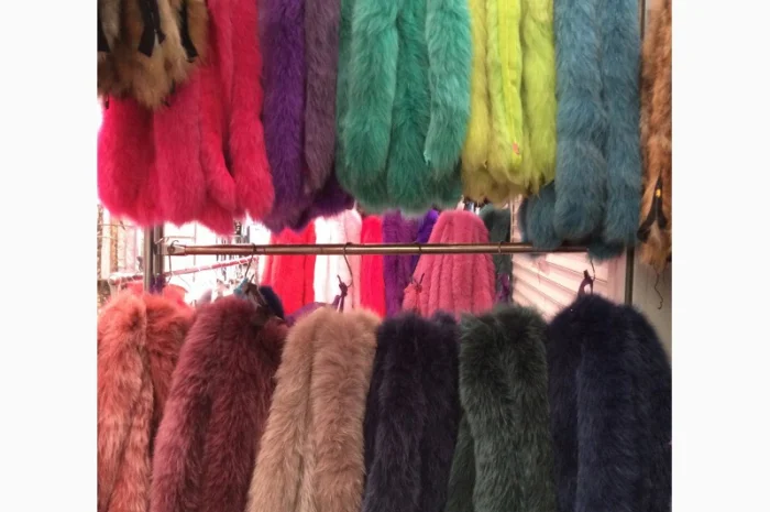 Опушка и воротники из натурального меха- фото № 1