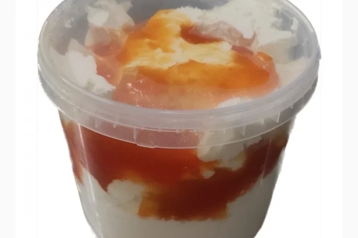 Крем сметанний 15% з фруктовими наповнювачами в асортименті- фото № 1