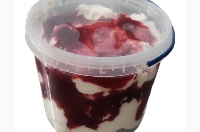 Крем сметанний 15% з фруктовими наповнювачами в асортименті- фото № 3