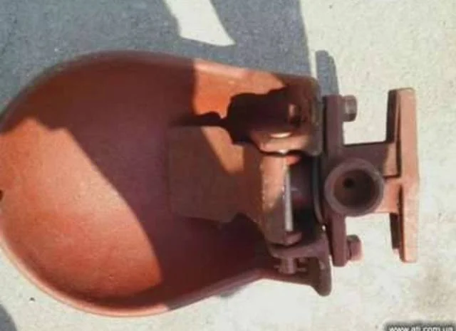 Поилка для КРС Чугунная (советская)- фото № 1