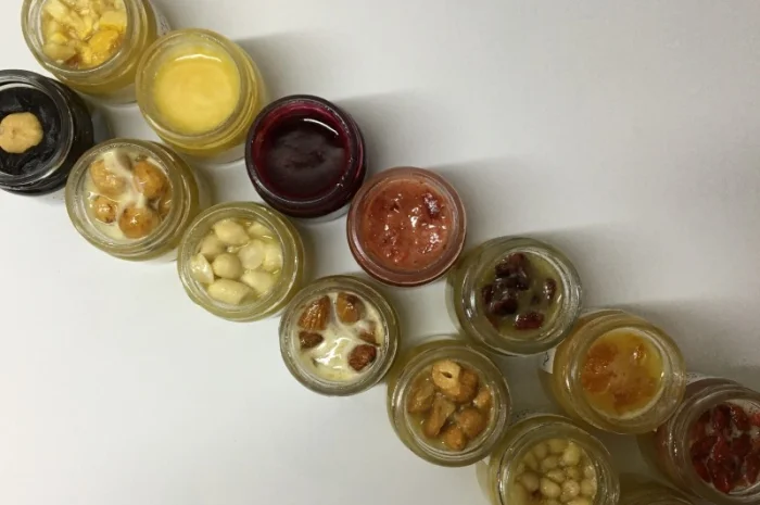 Крем-мед з сімейної пасіки у Харкові- фото № 5