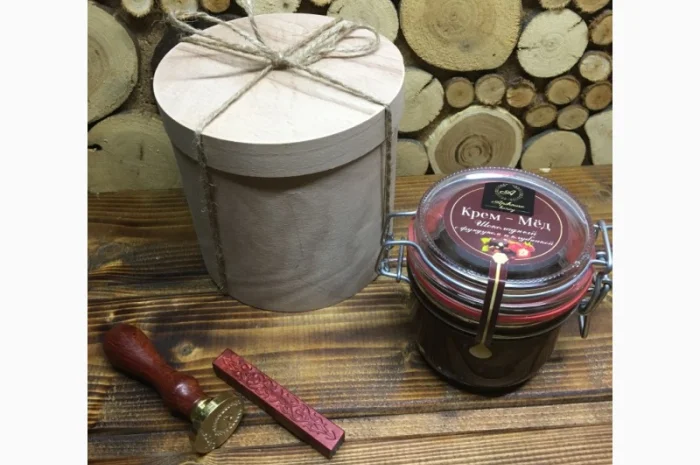 Жіночі подарункові набори з крем-медом- фото № 5