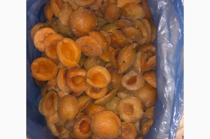 Куплю абрикос половинки замороженный- фото № 1