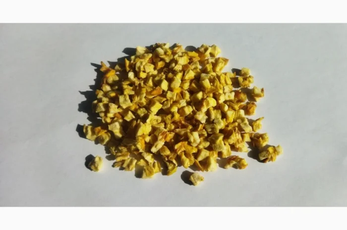 Сушене яблуко кубиками - висока якість- фото № 1