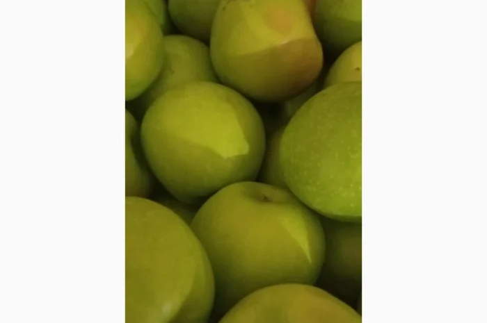 Продаються яблука різних сортів: Голден- фото № 19