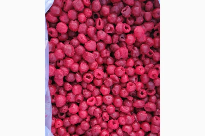 Вишня без кісточки- фото № 1