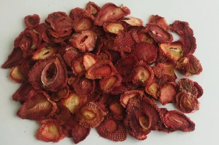 Клубника сушеная слайсы, г. Днепр- фото № 1