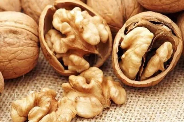 Продам цілий бойний горіх- фото № 1