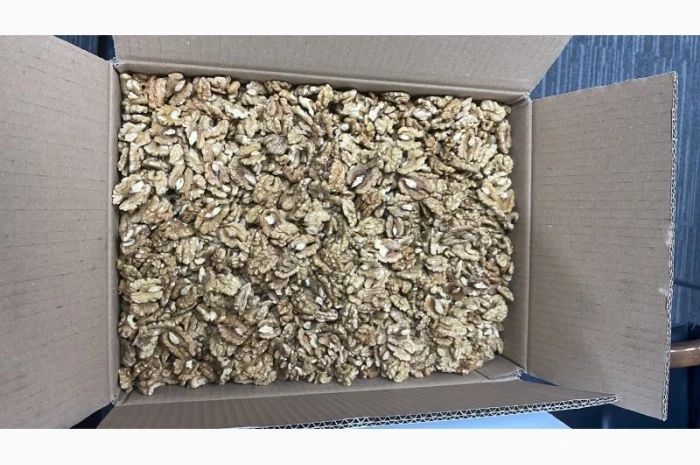 Ядро волоського горіха- фото № 2