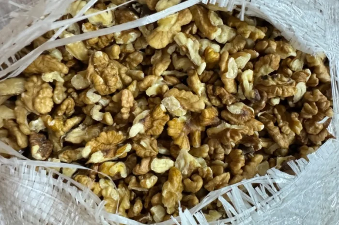 Продам горіх волоський чищений в обʼємі- фото № 2