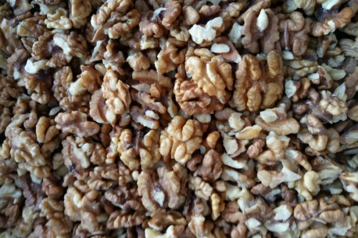 Закупаем светлый янтарь и янтарь- фото № 2