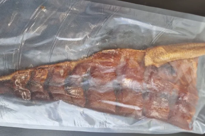 Пласт товстолоба, копчёный, Завакумований- фото № 1