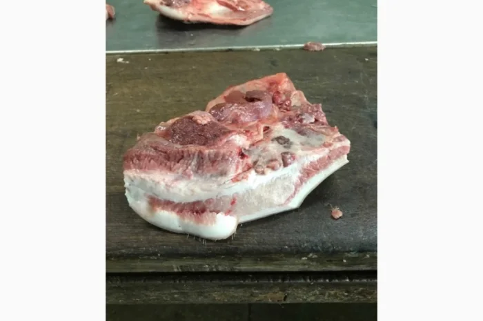 Продам свинну щоковину (баки)- фото № 1