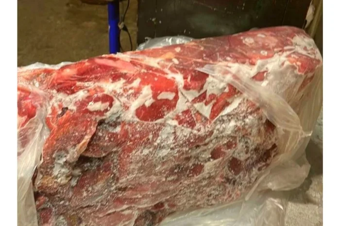 Заморожена свиняча м'ясообрезь оптом від виробника- фото № 1
