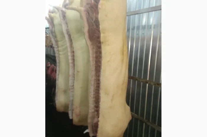 Мясо Свіже Охолоджене в півтушках- фото № 7