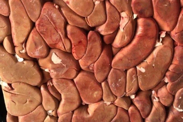 Пропонуються заморожені свинячі нирки- фото № 1