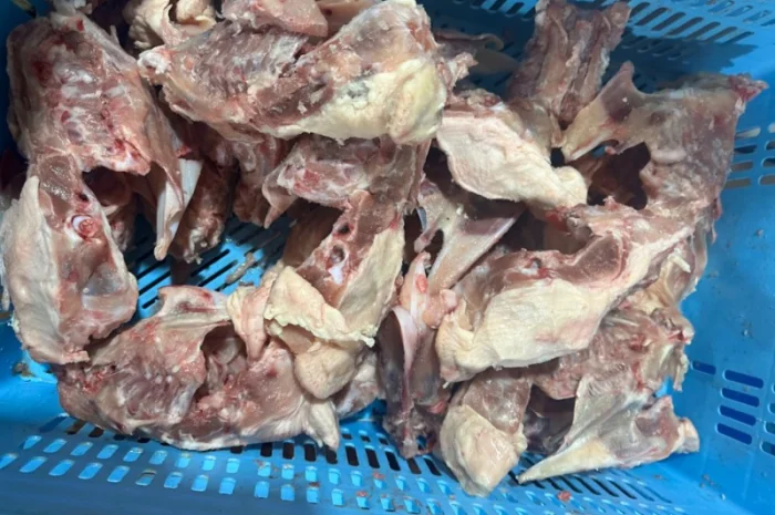 Куплю курячий каркас- фото № 1