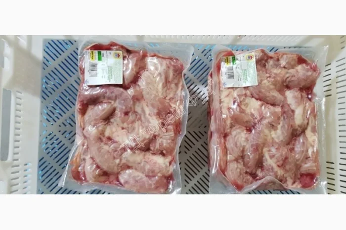Продам шею курячу / Продам шею куриную (охлажденную и замороженную)- фото № 1