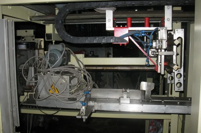 Продам автоматическую фасовочную-упаковочную линию WEBER в бумажные мешки 25-50 кг- фото № 3