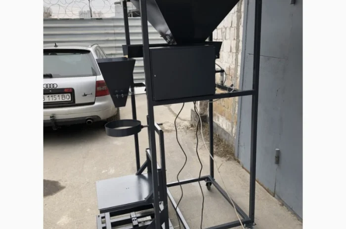 Дозатор для сыпучих продуктов. Фасовка пеллет- фото № 3