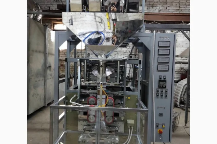 Вертикальний автоматичний фасувально-пакувальний апарат- фото № 1