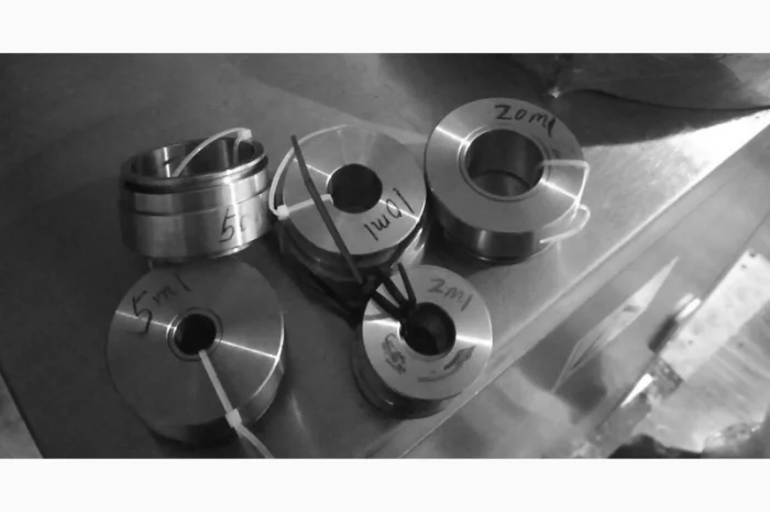 Станок фасовочный от 1 мл до 50мл и более. трехшовный- фото № 10