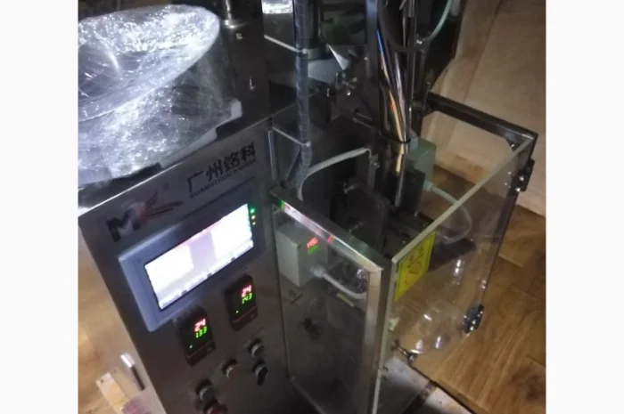 Станок фасовочный от 1 мл до 50мл и более. трехшовный- фото № 17