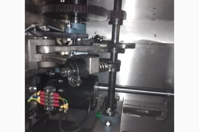 Станок фасовочный от 1 мл до 50мл и более. трехшовный- фото № 13